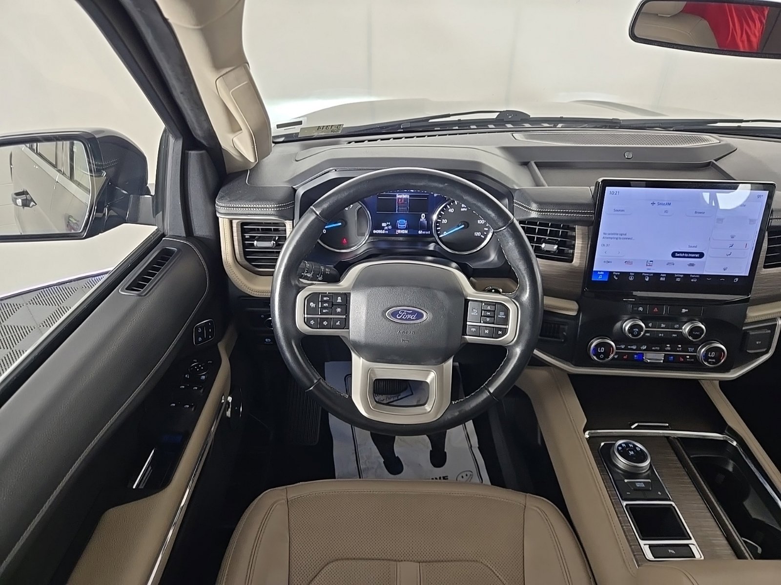 Used 2024 Ford Expedition Limited RWD image 11