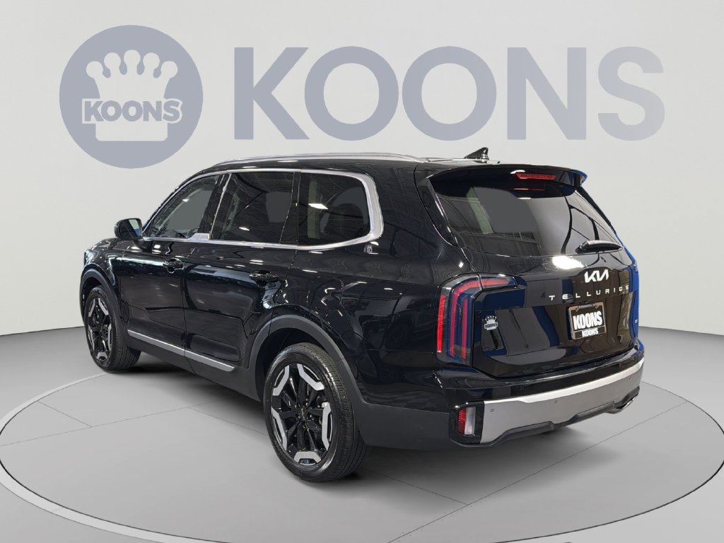 Used 2023 Kia Telluride EX AWD/4WD image 4