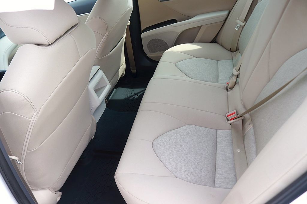 Used 2023 Toyota Camry LE FWD image 14