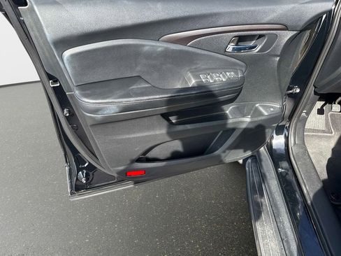 Used 2018 Honda Ridgeline RTL-T image 15