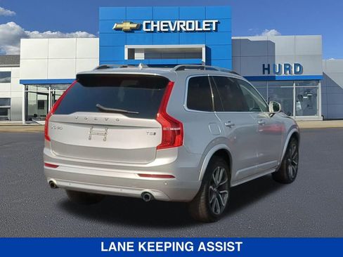 Used 2018 Volvo XC90 T5 Momentum w/ Convenience Package image 4