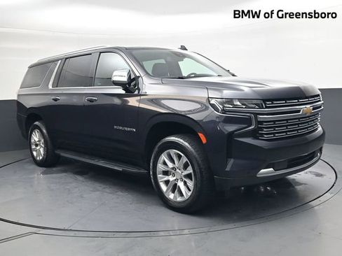 Used 2023 Chevrolet Suburban Premier image 1