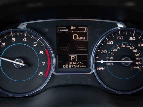 Used 2018 Subaru Forester 2.5i Limited image 18