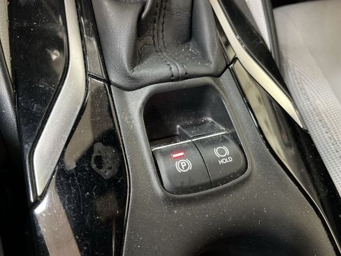 Used 2020 Toyota Corolla SE FWD image 30