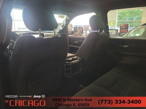 New 2026 RAM 1500 Express AWD/4WD image 9