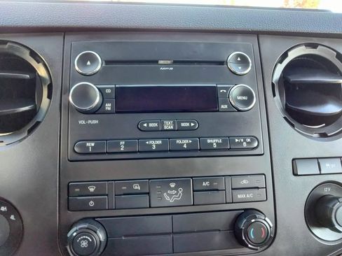 Used 2016 Ford F250 XL w/ Power Equipment Group image 28