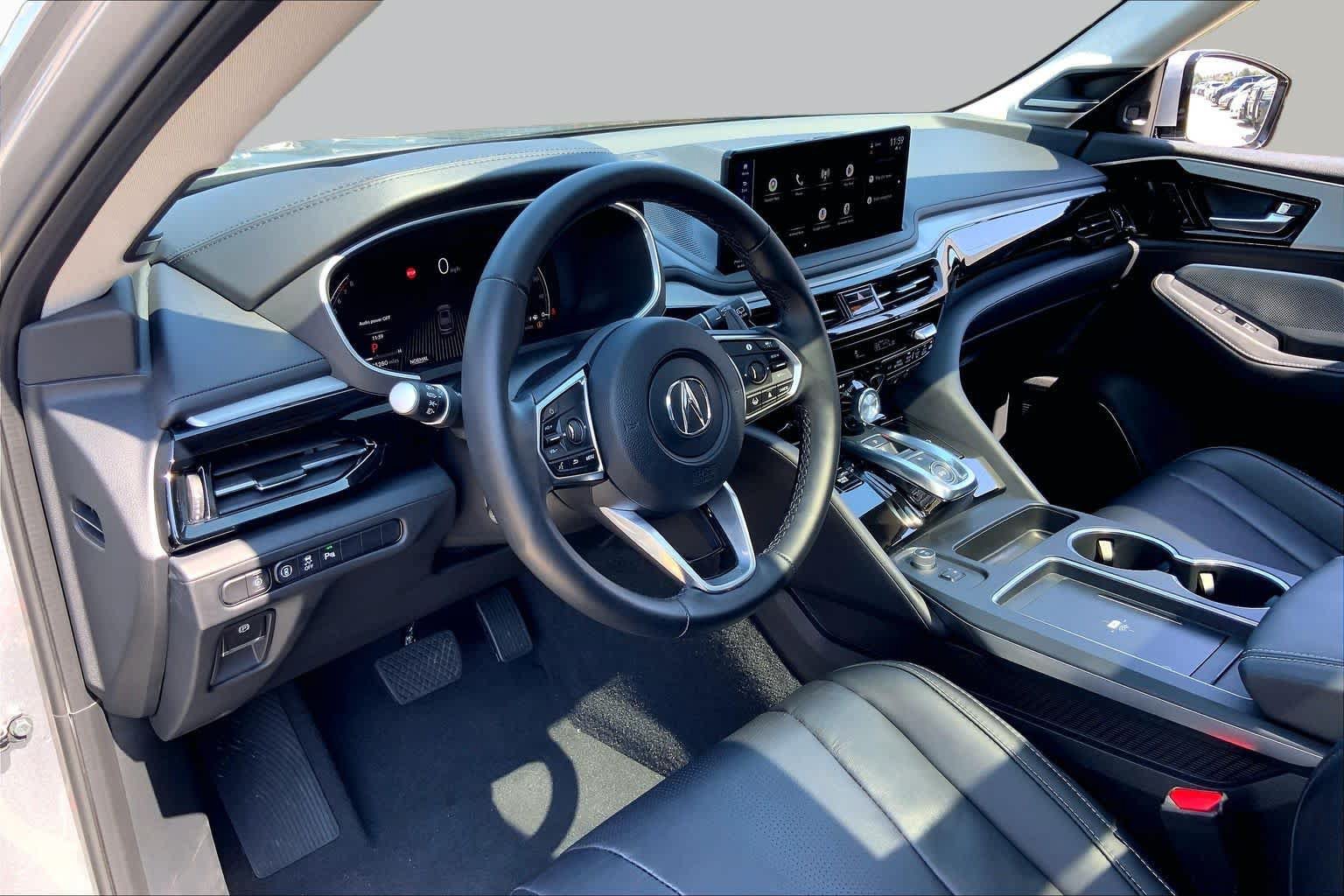 Used 2026 Acura MDX w/ Technology Package FWD image 18