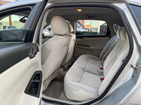 Used 2009 Chevrolet Impala LT image 15