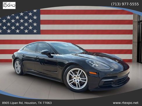 Used 2017 Porsche Panamera image 1