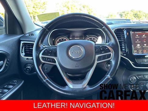 Used 2019 Jeep Cherokee Limited AWD/4WD image 22