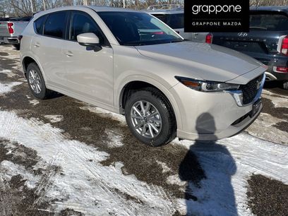 New 2025 MAZDA CX-5 AWD 2.5 S w/ Preferred Package