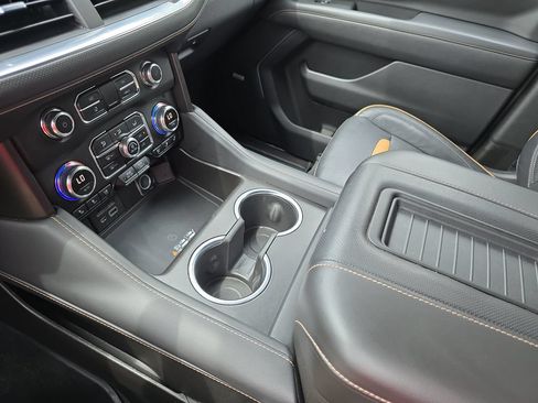Certified 2021 GMC Yukon XL AT4 w/ AT4 Premium Package AWD/4WD image 28