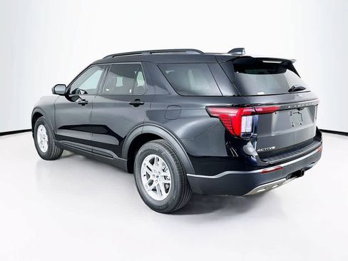 New 2026 Ford Explorer Active w/ Active Comfort Package RWD image 4