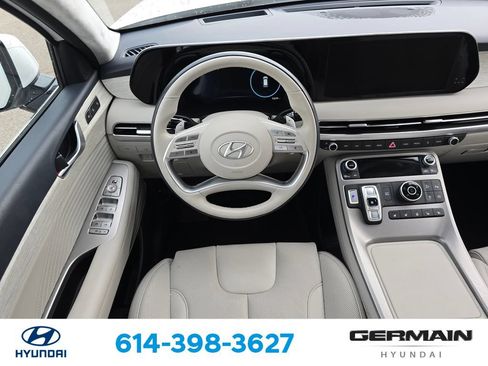 Used 2025 Hyundai Palisade Calligraphy AWD/4WD image 17