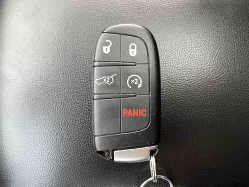 Used 2018 Dodge Durango GT w/ Premium Group AWD/4WD image 37