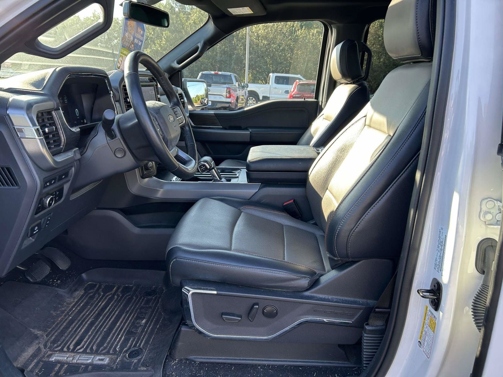 Used 2024 Ford F150 Lariat w/ FX4 Off-Road Package AWD/4WD image 16