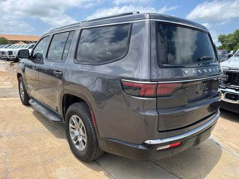 Used 2024 Jeep Wagoneer 4WD image 3