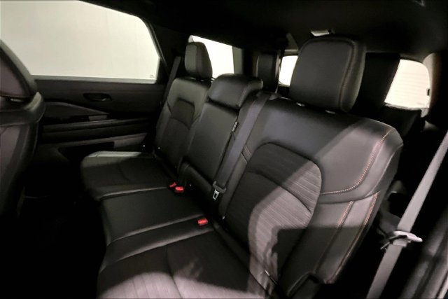 Used 2023 Nissan Pathfinder Rock Creek AWD/4WD image 28