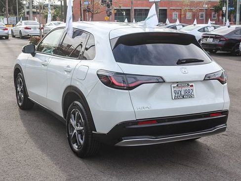 Used 2024 Honda HR-V EX-L image 7
