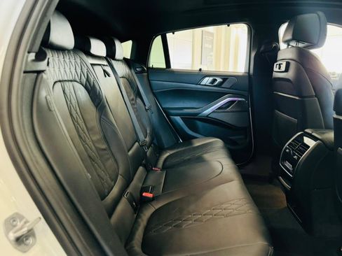 Used 2023 BMW X6 M50i w/ Parking Assistance Package image 23