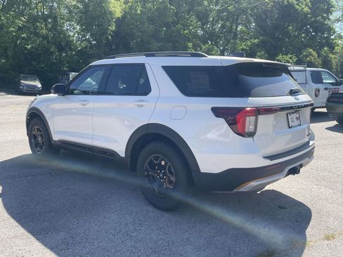 New 2026 Ford Explorer Tremor image 3