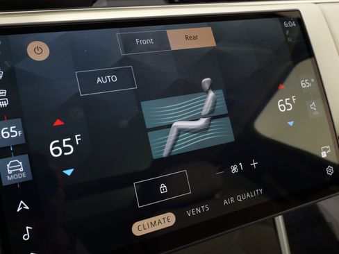 Used 2025 Land Rover Range Rover Long Wheelbase SE image 64