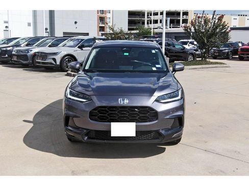 Used 2023 Honda HR-V EX-L image 2