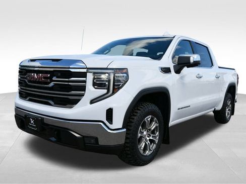 Used 2023 GMC Sierra 1500 SLT w/ SLT Convenience Package AWD/4WD image 2