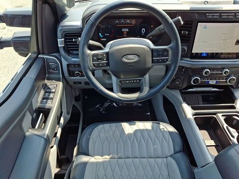 Used 2024 Ford F450 Limited w/ FX4 Off-Road Package AWD/4WD image 11