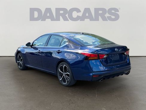 Used 2024 Nissan Altima 2.5 SR FWD image 5