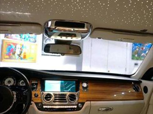 Used 2015 Rolls-Royce Wraith image 9