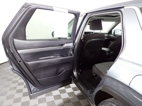 Used 2022 Hyundai Palisade SEL w/ Cargo Package FWD image 32