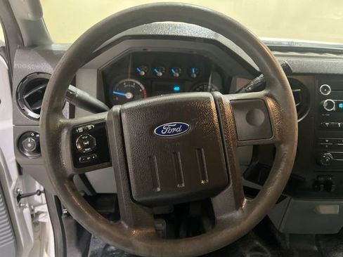 Used 2016 Ford F350 XL w/ Power Equipment Group AWD/4WD image 10