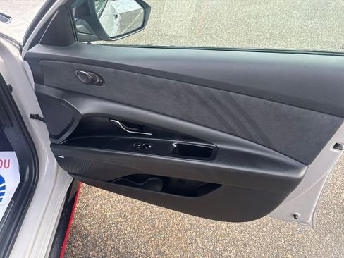Used 2023 Hyundai Elantra N FWD image 21