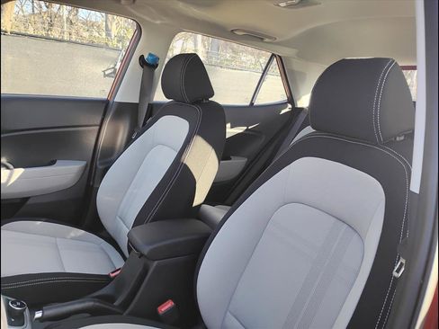 New 2026 Hyundai Venue SEL image 18