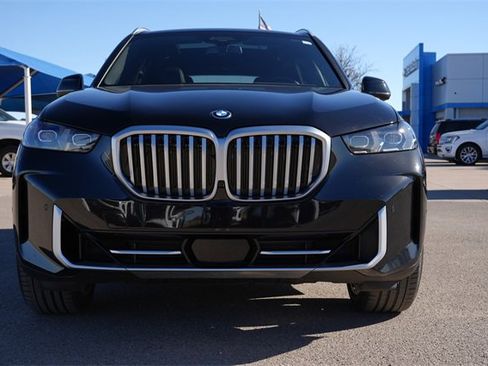 Used 2024 BMW X5 xDrive50e w/ Premium Package image 9