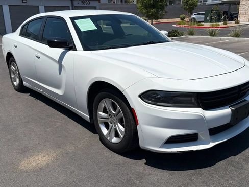 Used 2021 Dodge Charger SXT RWD image 7