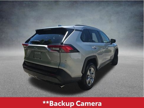 Used 2024 Toyota RAV4 XLE FWD image 4
