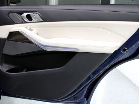 Used 2019 BMW X7 xDrive40i w/ Premium Package image 53