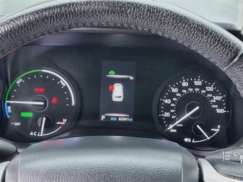 Used 2021 Toyota Sienna XLE FWD image 11