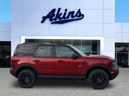 New 2025 Ford Bronco Sport Badlands w/ Badlands Tech Package AWD/4WD image 1