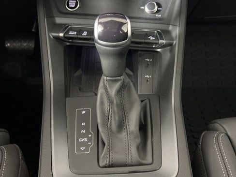 Certified 2025 Audi Q3 2.0T Premium w/ Convenience Package image 26