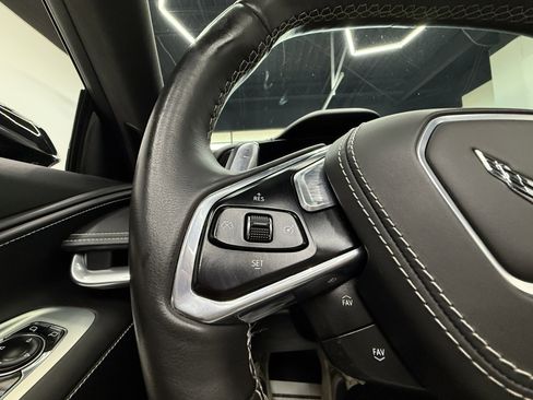 Used 2021 Chevrolet Corvette Stingray Premium Cpe w/ 3LT image 17