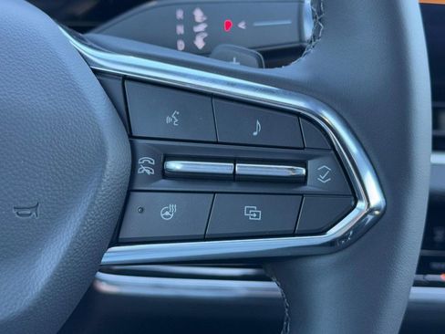New 2026 Chevrolet Equinox LT w/ Safety and Technology Package AWD/4WD image 12