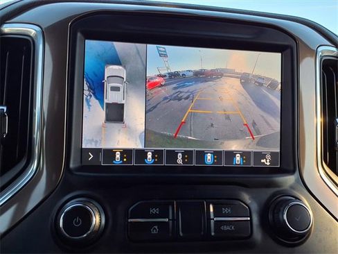 Used 2019 Chevrolet Silverado 1500 High Country w/ Technology Package image 7