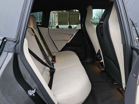 Used 2025 BMW iX xDrive50 image 12