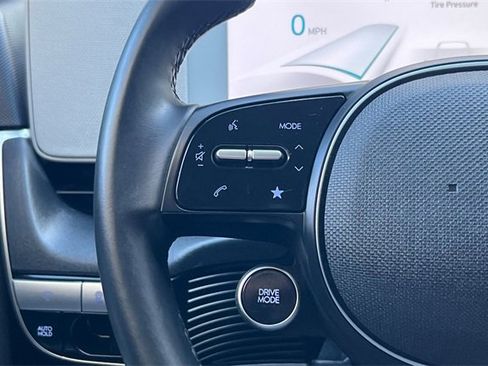 Certified 2024 Hyundai Ioniq 5 SE image 31