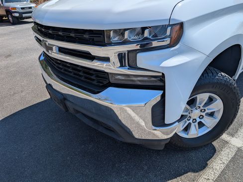Used 2019 Chevrolet Silverado 1500 LT w/ All-Star Edition RWD image 13