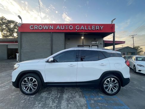 Used 2018 GMC Terrain SLT w/ Preferred Package image 7