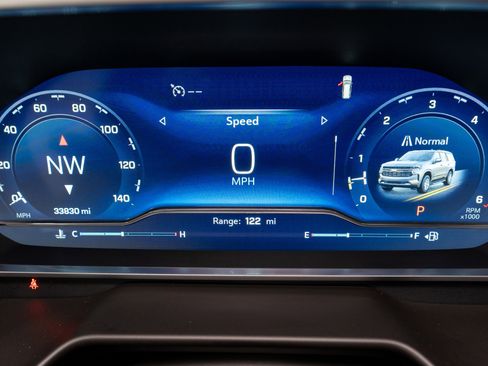 Used 2023 Chevrolet Tahoe RST w/ Luxury Package image 24